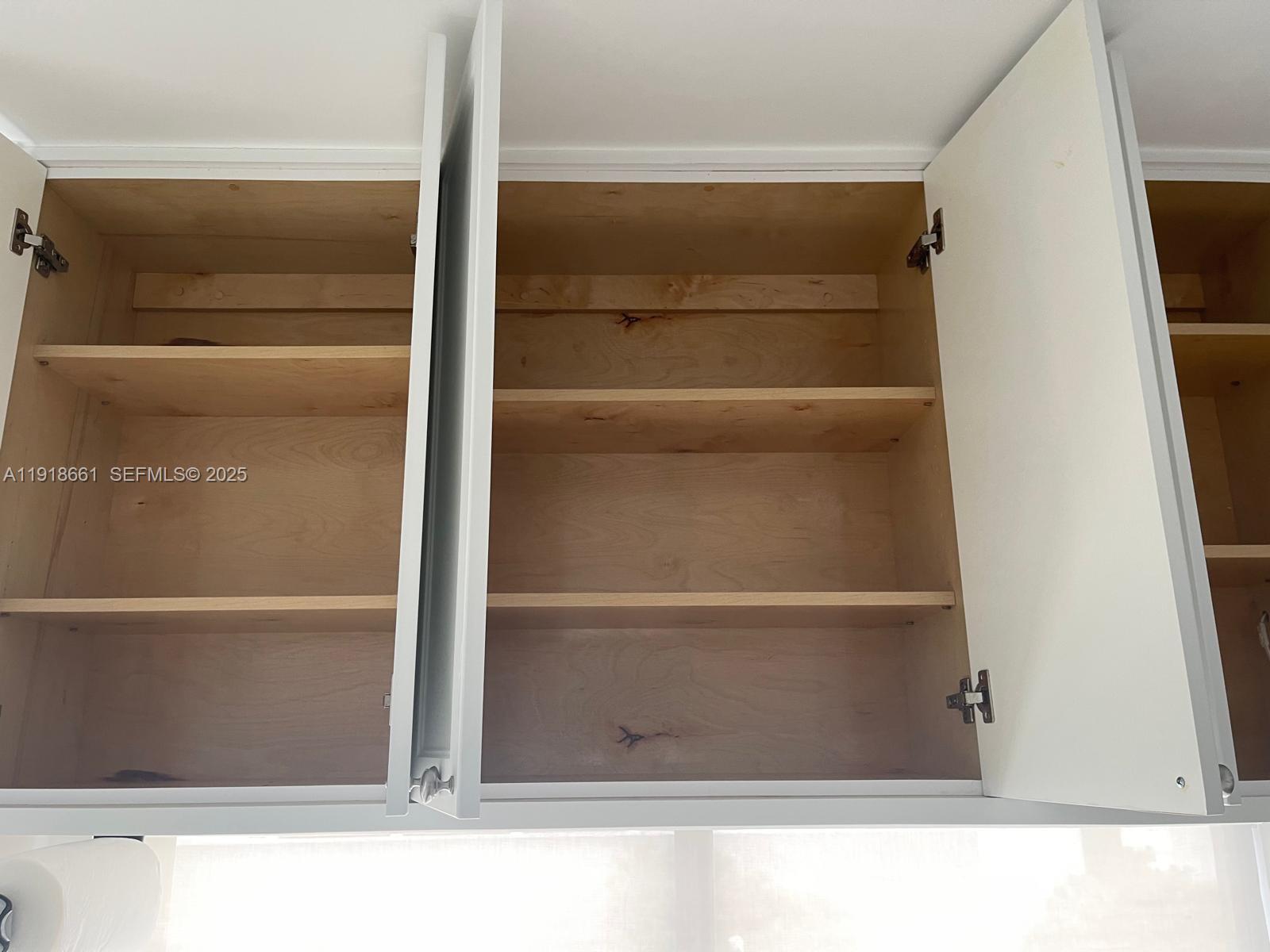 PLAZA OF AMERICAS CONDO P - Residential