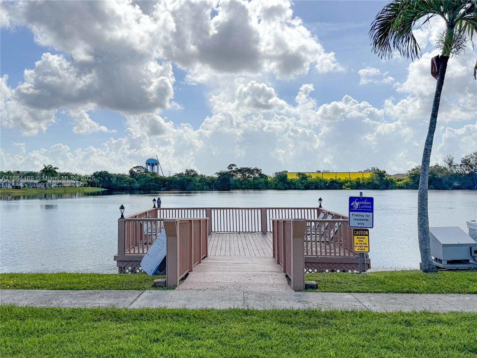 Sheridan Lakes Condo Apts - Residential