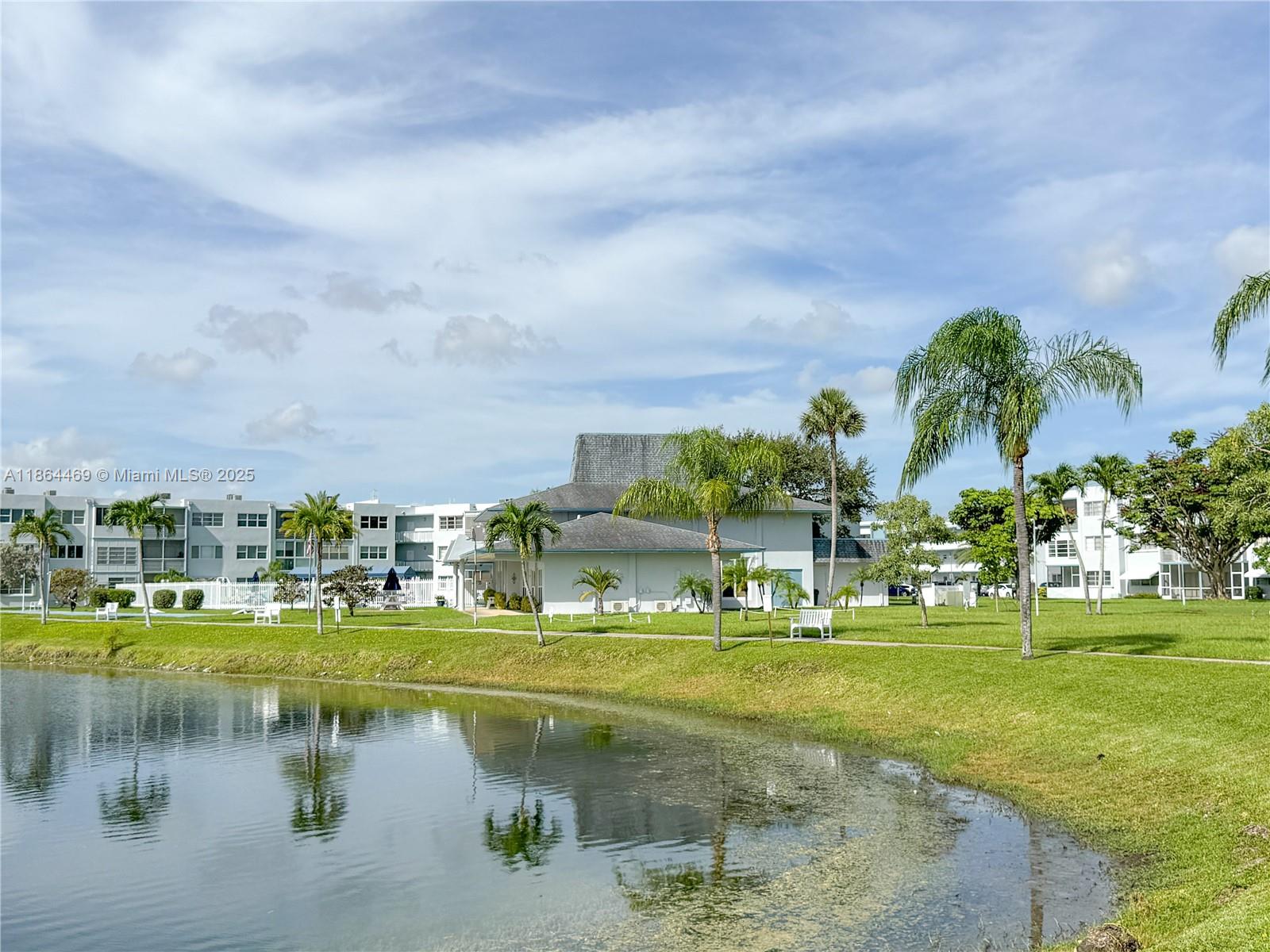 Sheridan Lakes Condo Apts - Residential