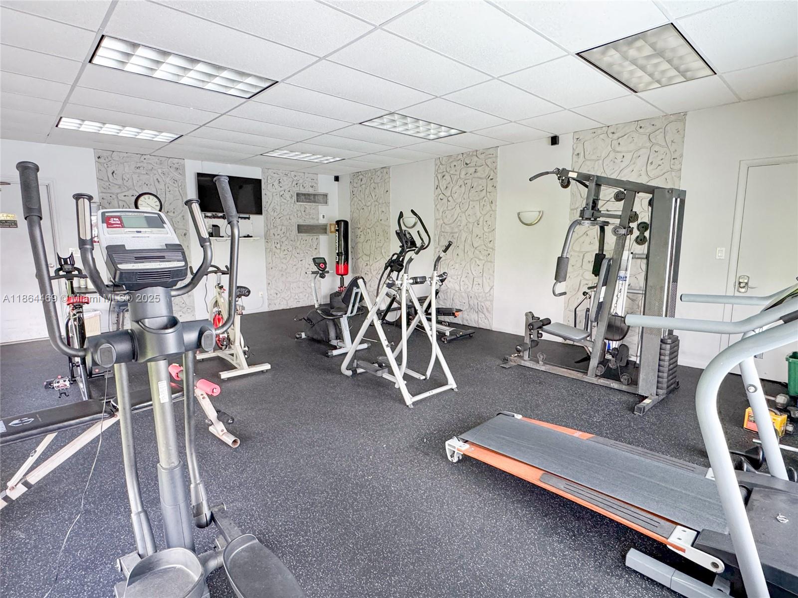 Sheridan Lakes Condo Apts - Residential
