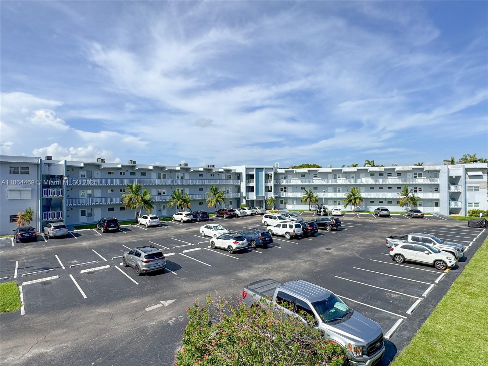 Sheridan Lakes Condo Apts - Residential