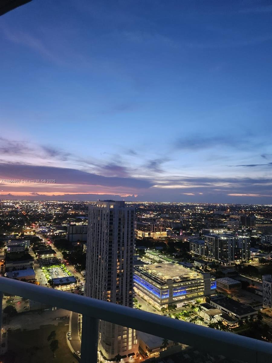 QUANTUM ON THE BAY CONDO - Residential Lease