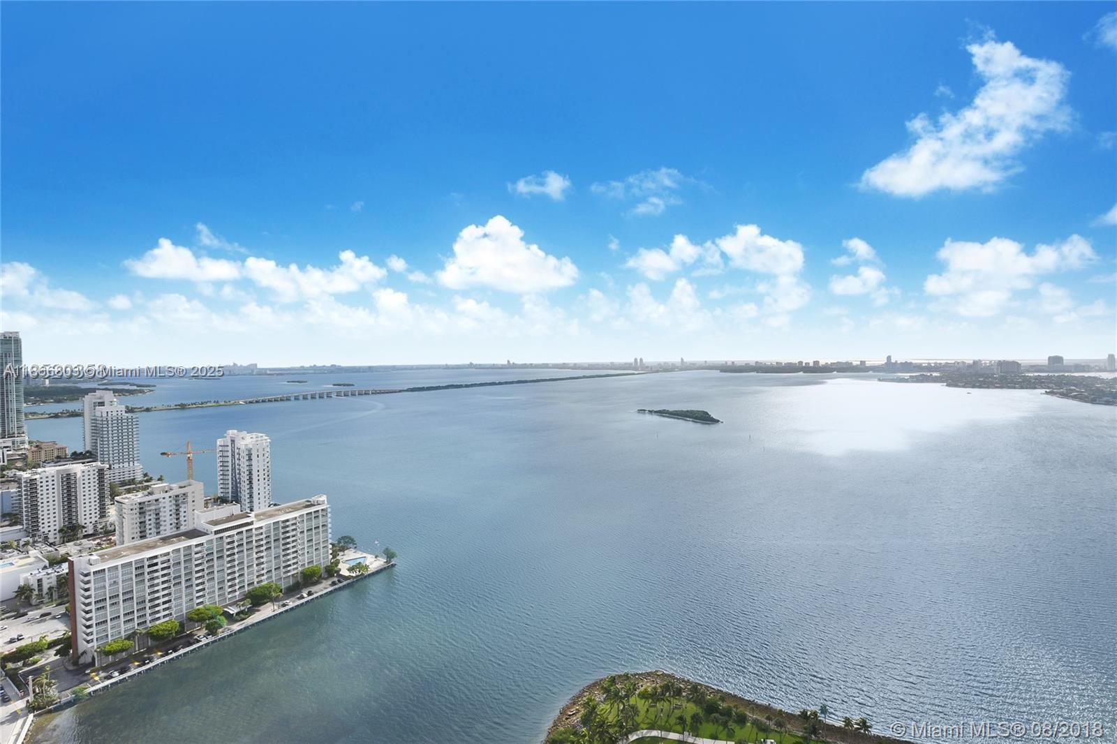 1900 N Bayshore Dr 4112