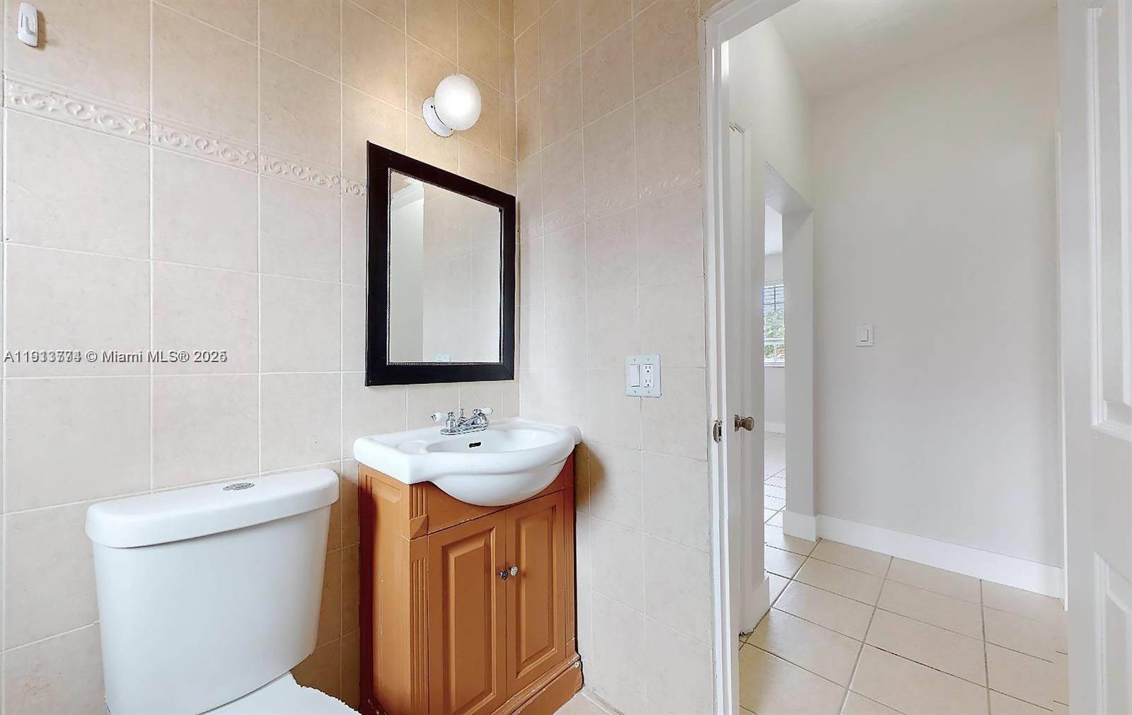 IDLEWILD PARK - Residential Lease