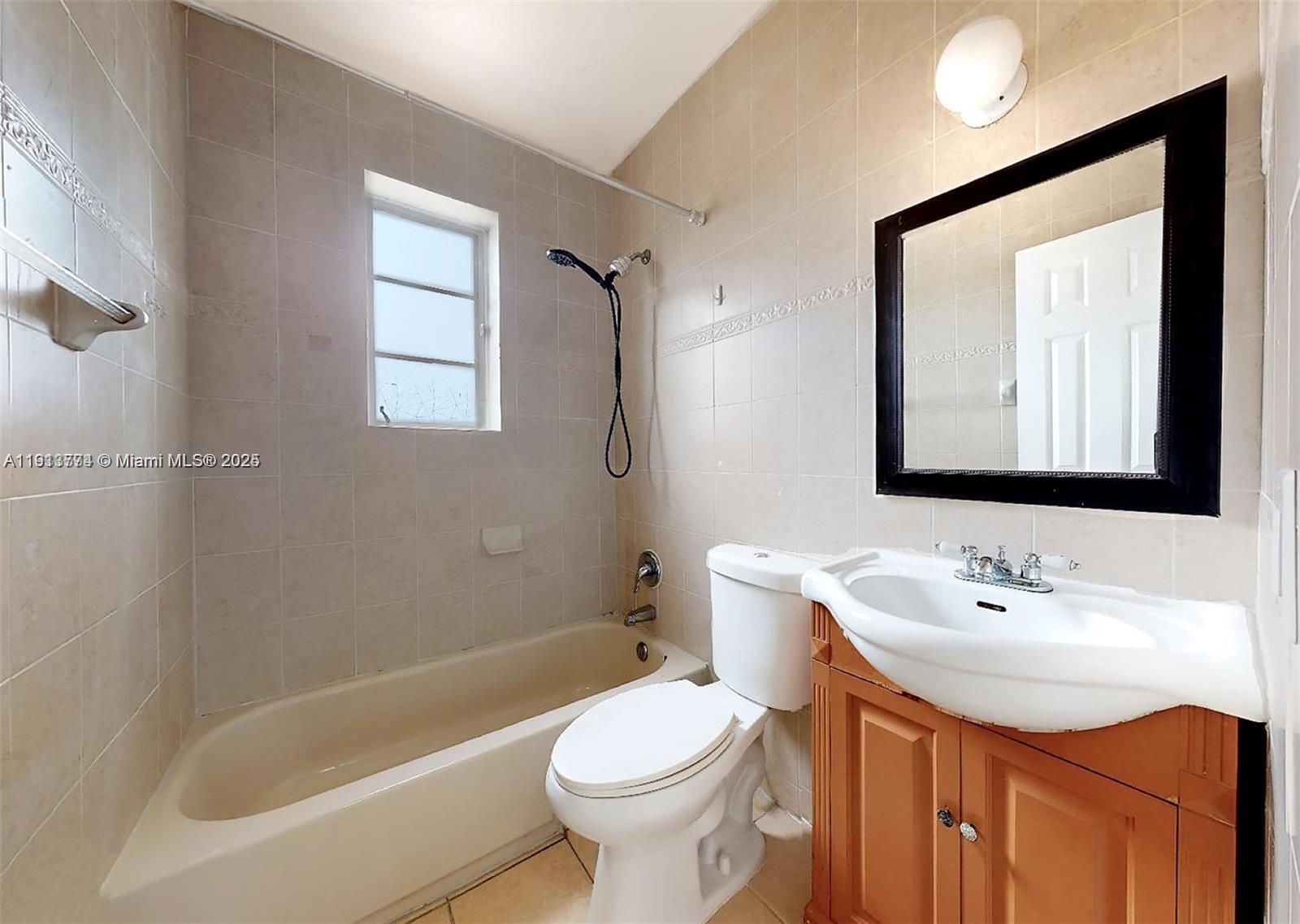 IDLEWILD PARK - Residential Lease