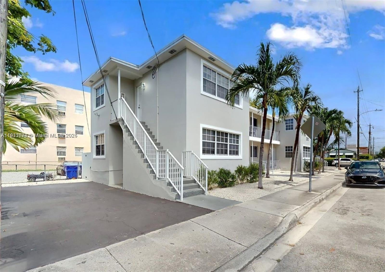 IDLEWILD PARK - Residential Lease