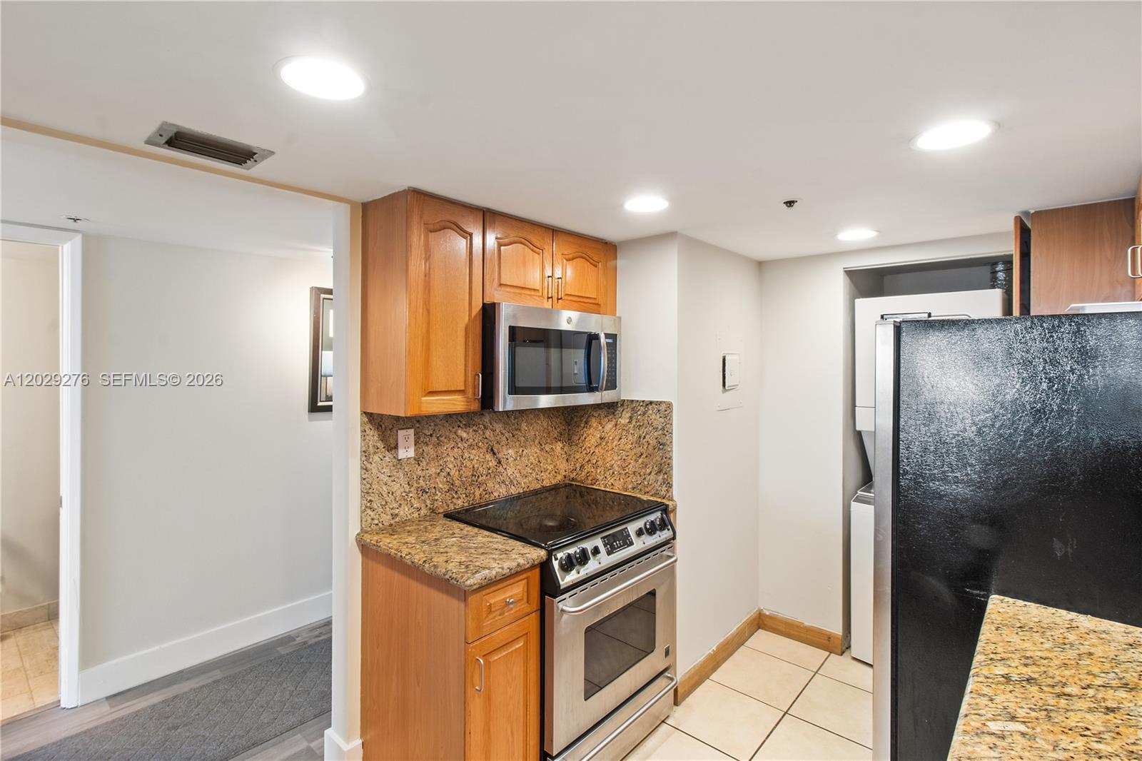 VENETIA CONDO - Residential