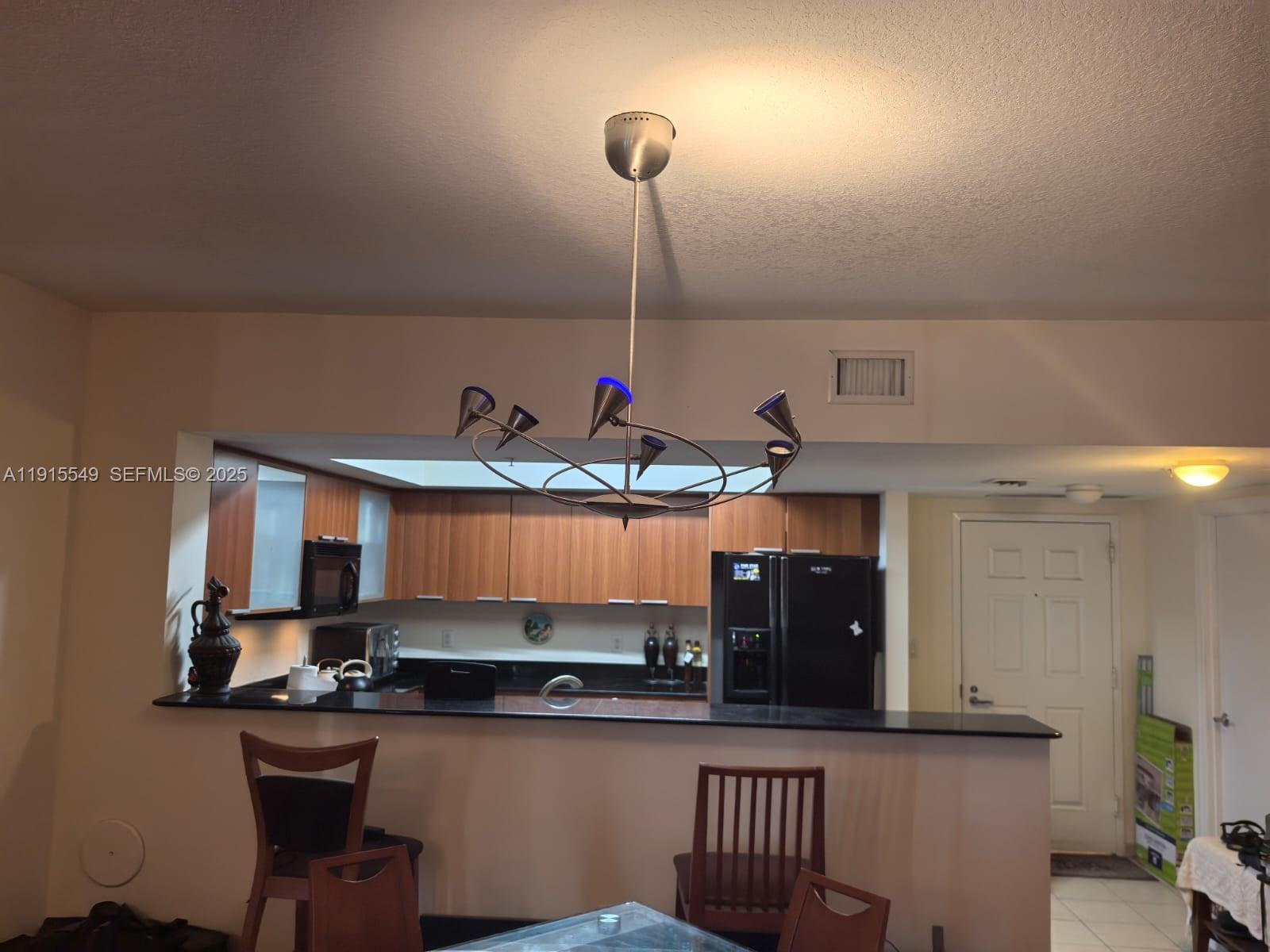 LA PERLA CONDO - Residential