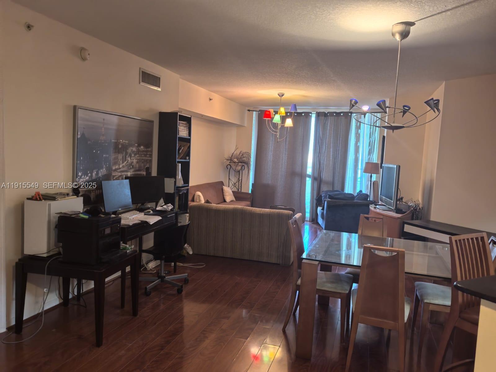 LA PERLA CONDO - Residential