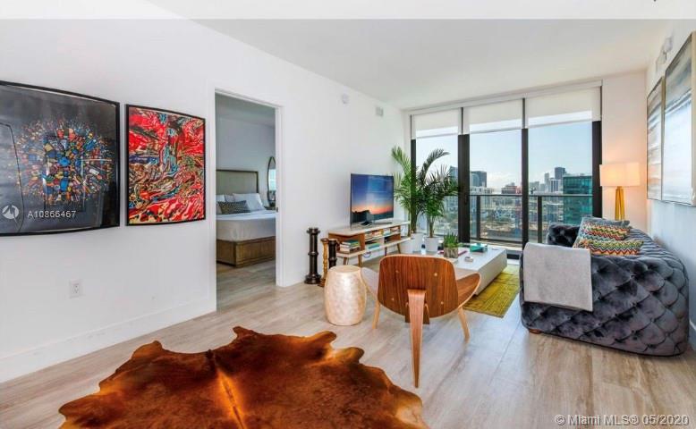 3401 MIDTOWN CONDO - Residential Lease