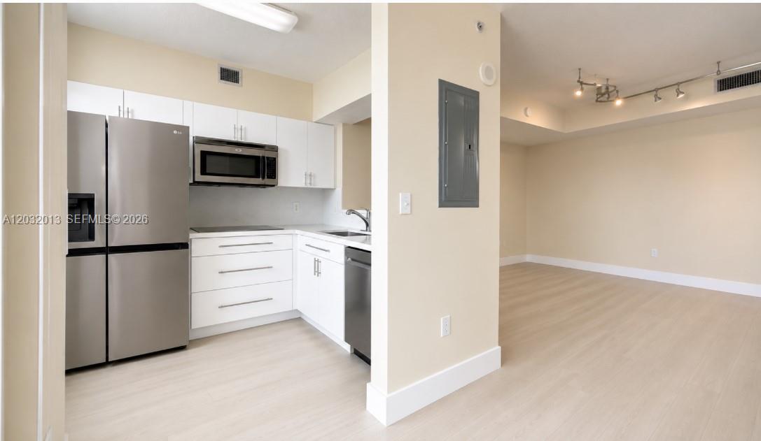 1 Glen Royal Pkwy 1210