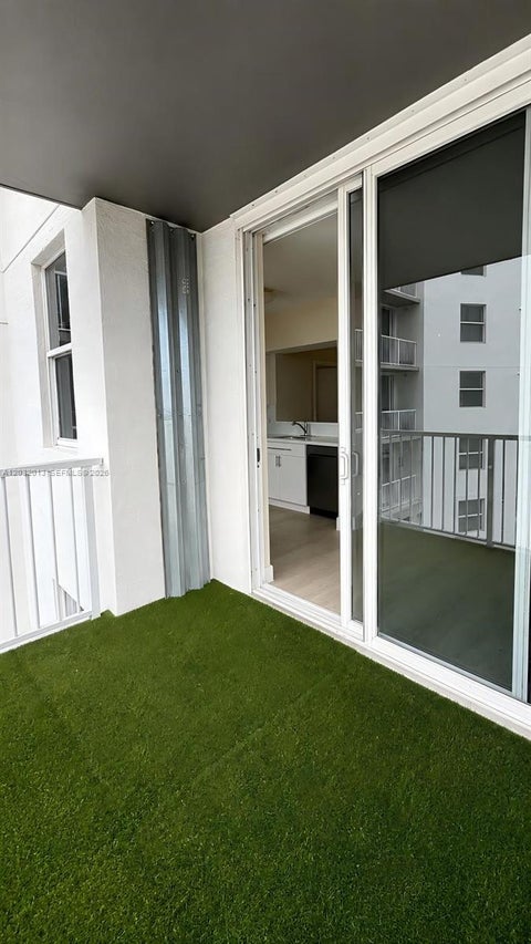Tiny photo for 1 Glen Royal Pkwy #1210, Miami, FL 33125 (MLS # A12032013)