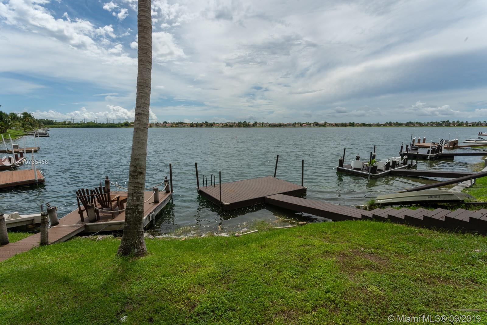 TWIN LAKE SHORES EAST - Residential Lease