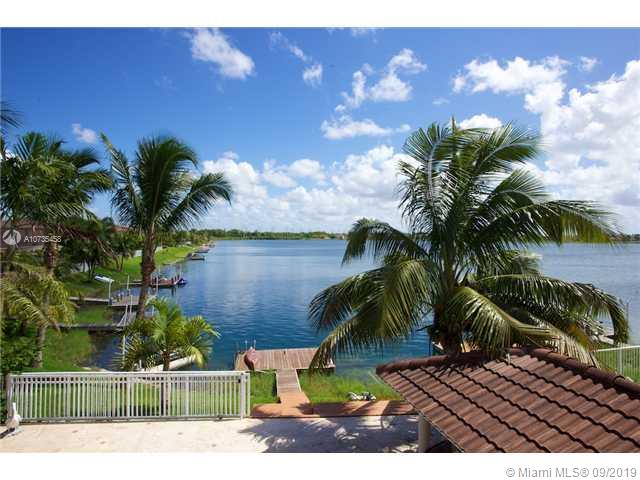 TWIN LAKE SHORES EAST - Residential Lease