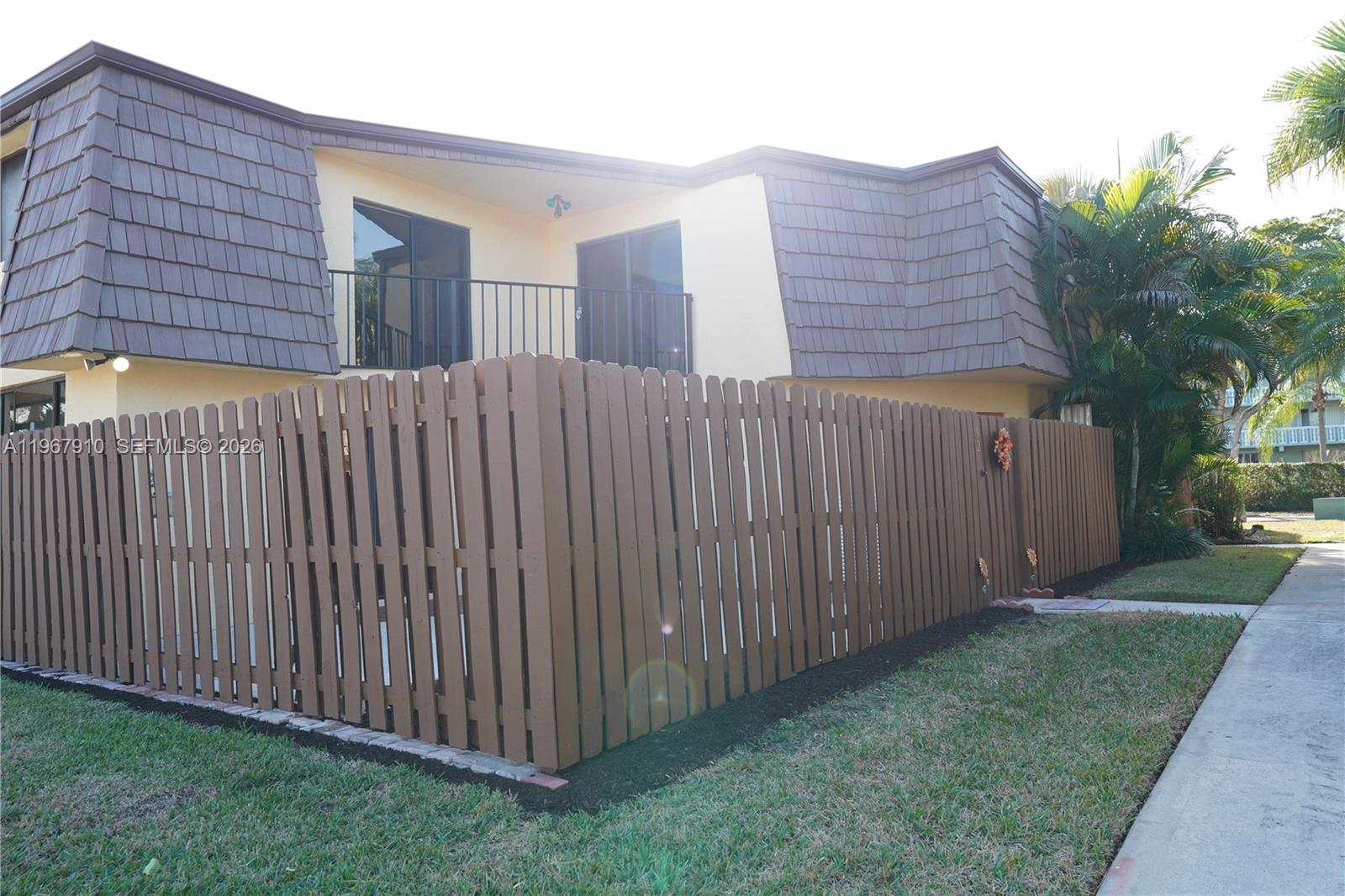 SPRINGDALE HOMES - Residential