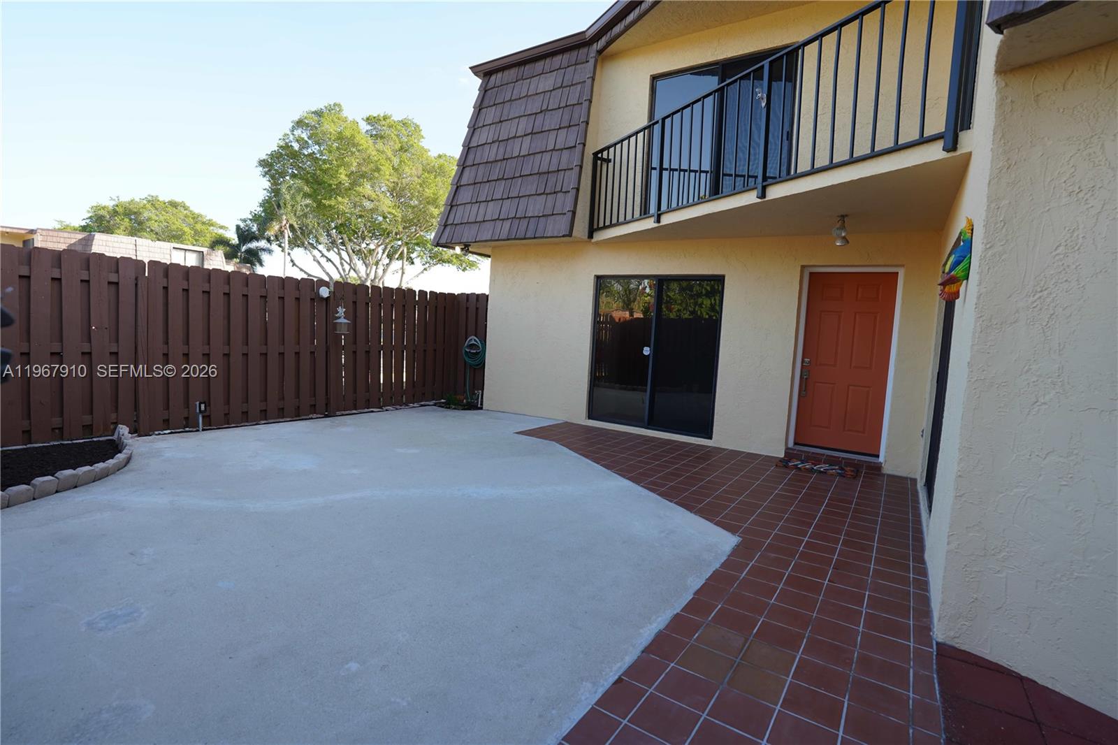 SPRINGDALE HOMES - Residential