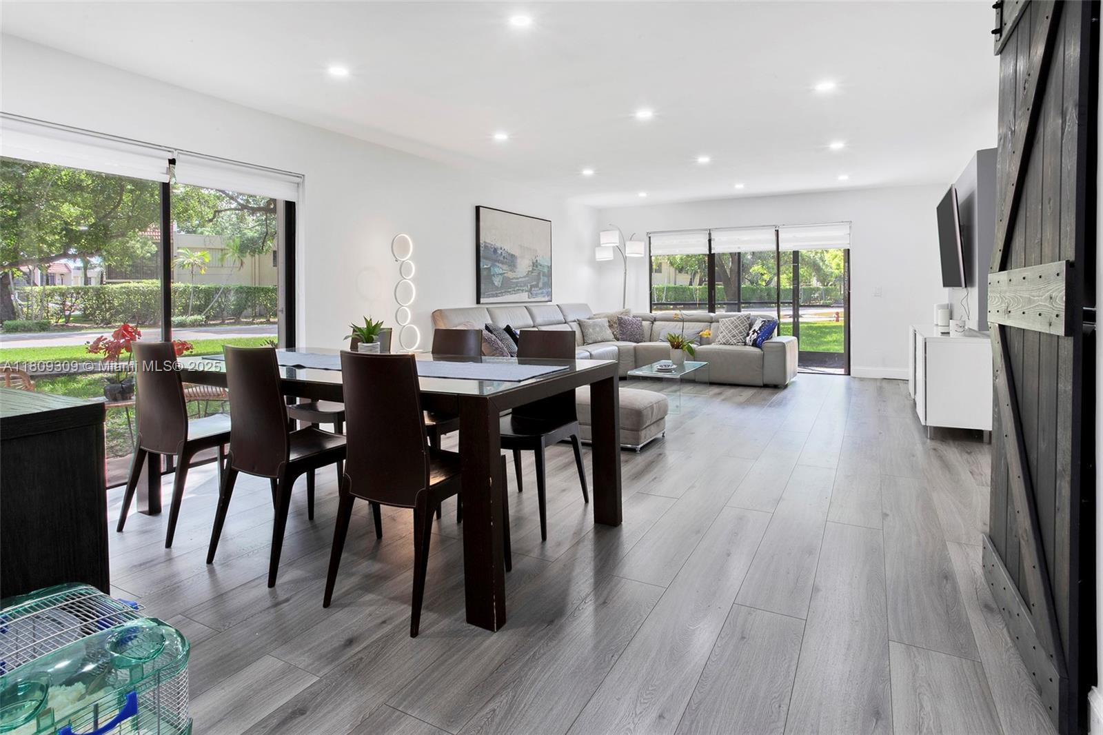 RACQUET CLUB APARTMENTS A - Residential Lease