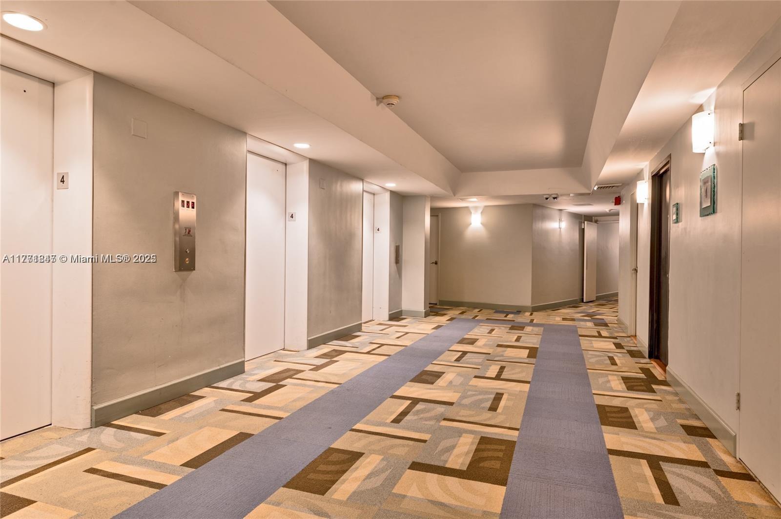 PARKVIEW POINT CONDO - Residential Lease