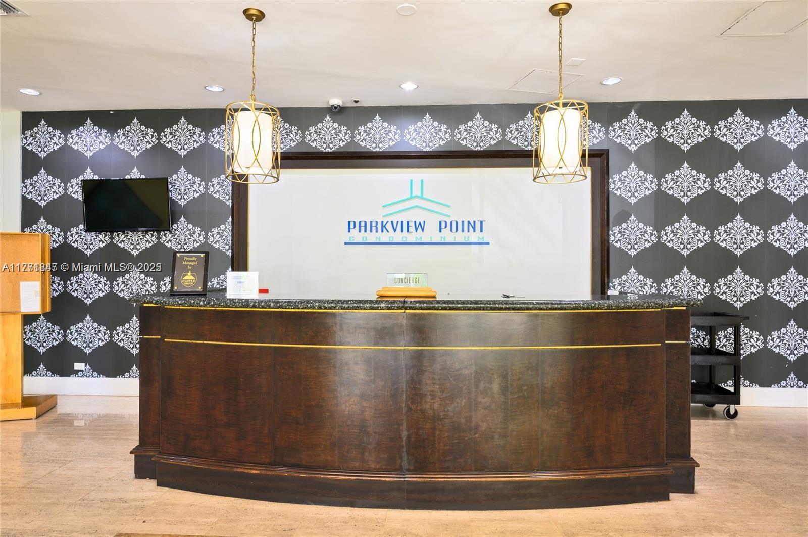 PARKVIEW POINT CONDO - Residential Lease