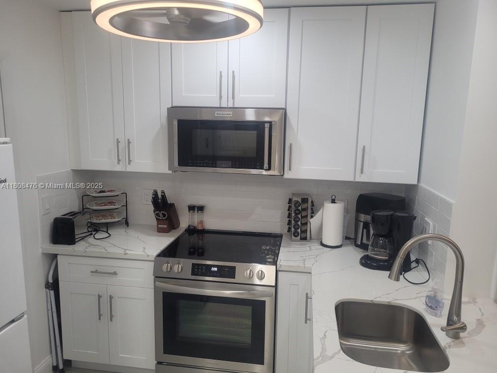 PARADISE HARBOUR APTS CO- - Residential