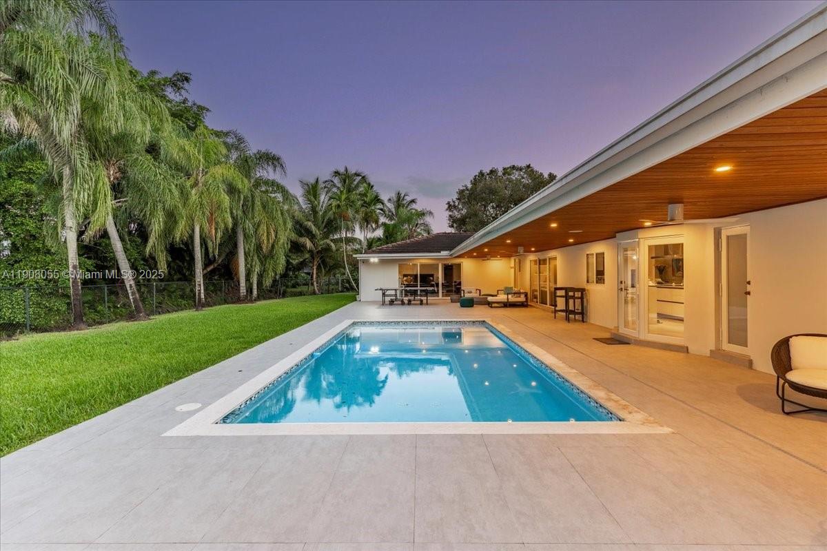 KENDALL EAST 1ST ADDN - Residential