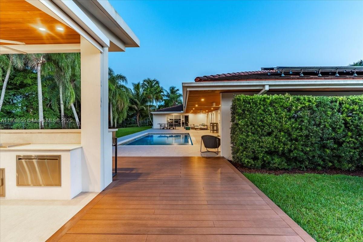 KENDALL EAST 1ST ADDN - Residential