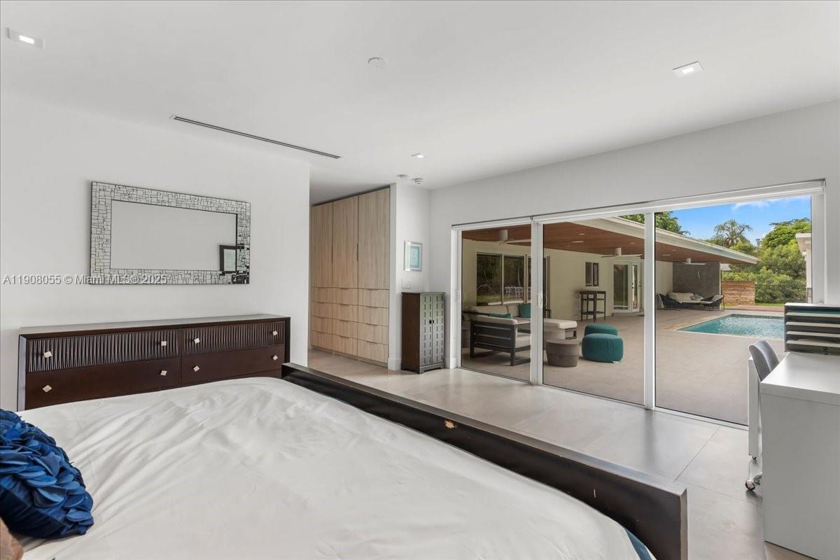 KENDALL EAST 1ST ADDN - Residential