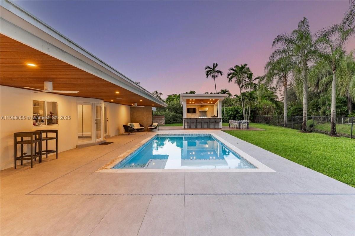 KENDALL EAST 1ST ADDN - Residential