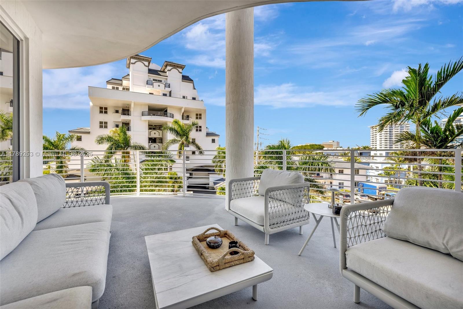 WAVE ON BAYSHORE CONDO - Residential Lease