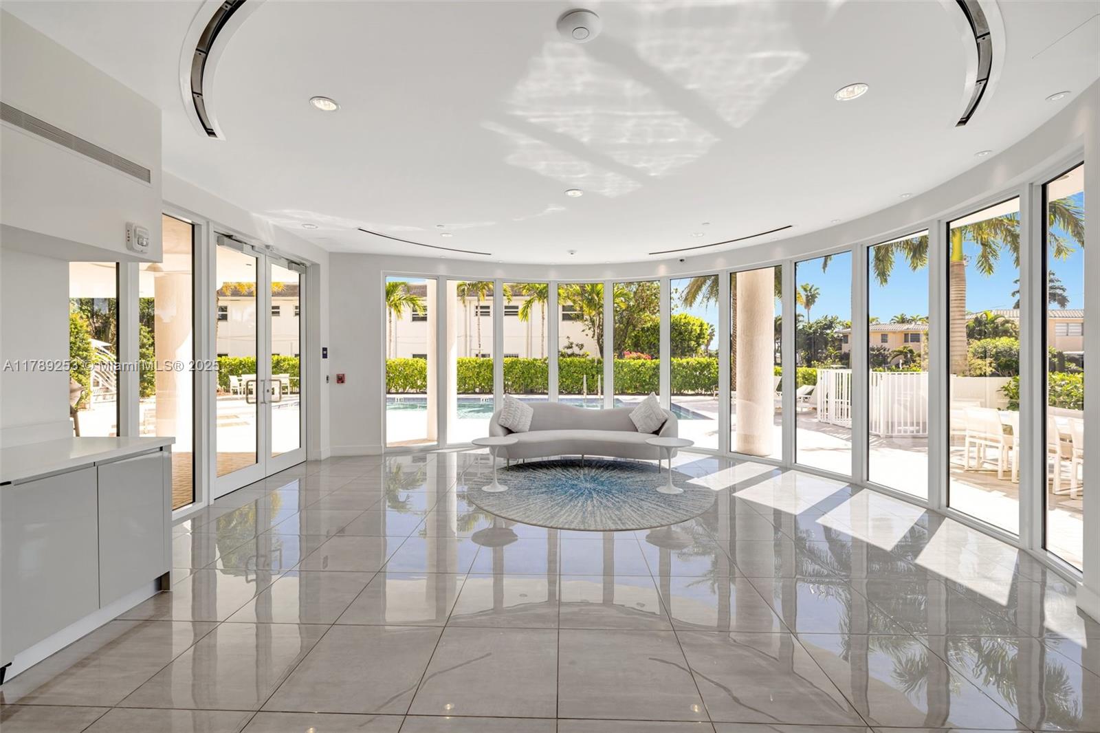 WAVE ON BAYSHORE CONDO - Residential Lease