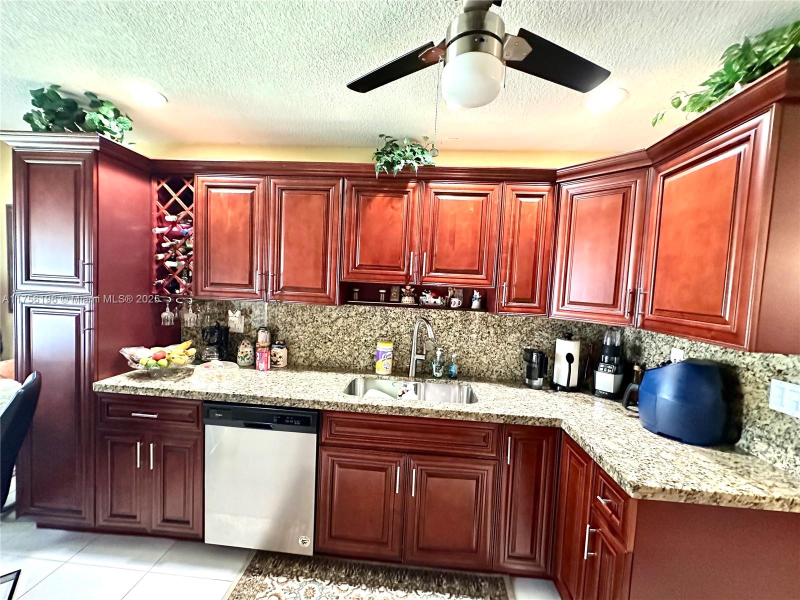 4290 NW 49th Ter