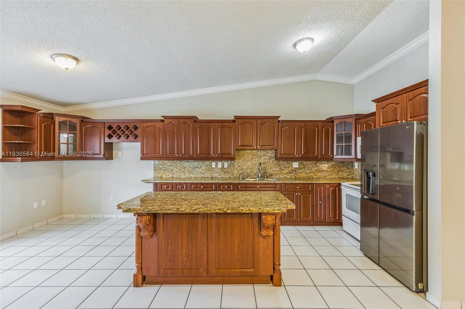 5370 SW 144th Ave