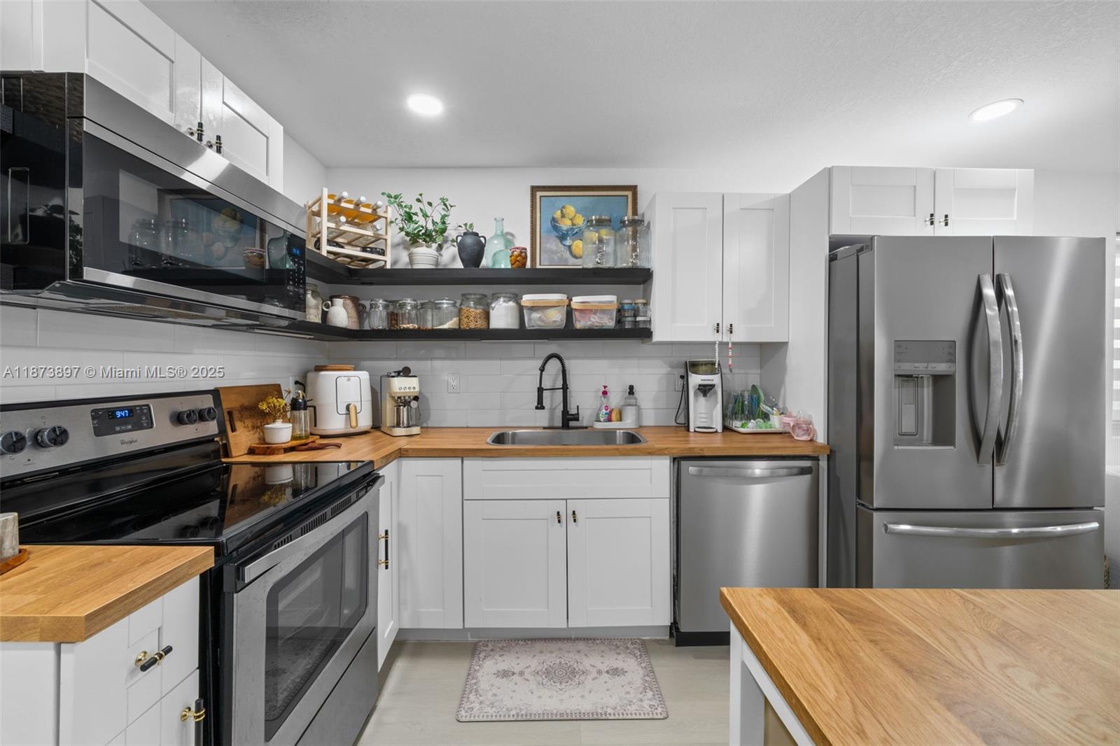 EVERGLADES AVE HTS ADDN - Residential