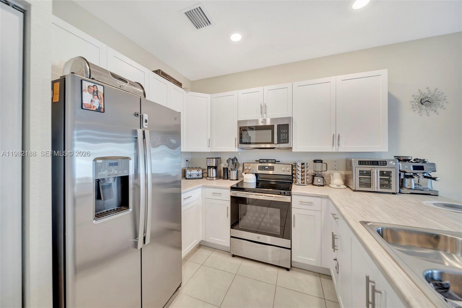 AQUABELLA NORTH - Residential