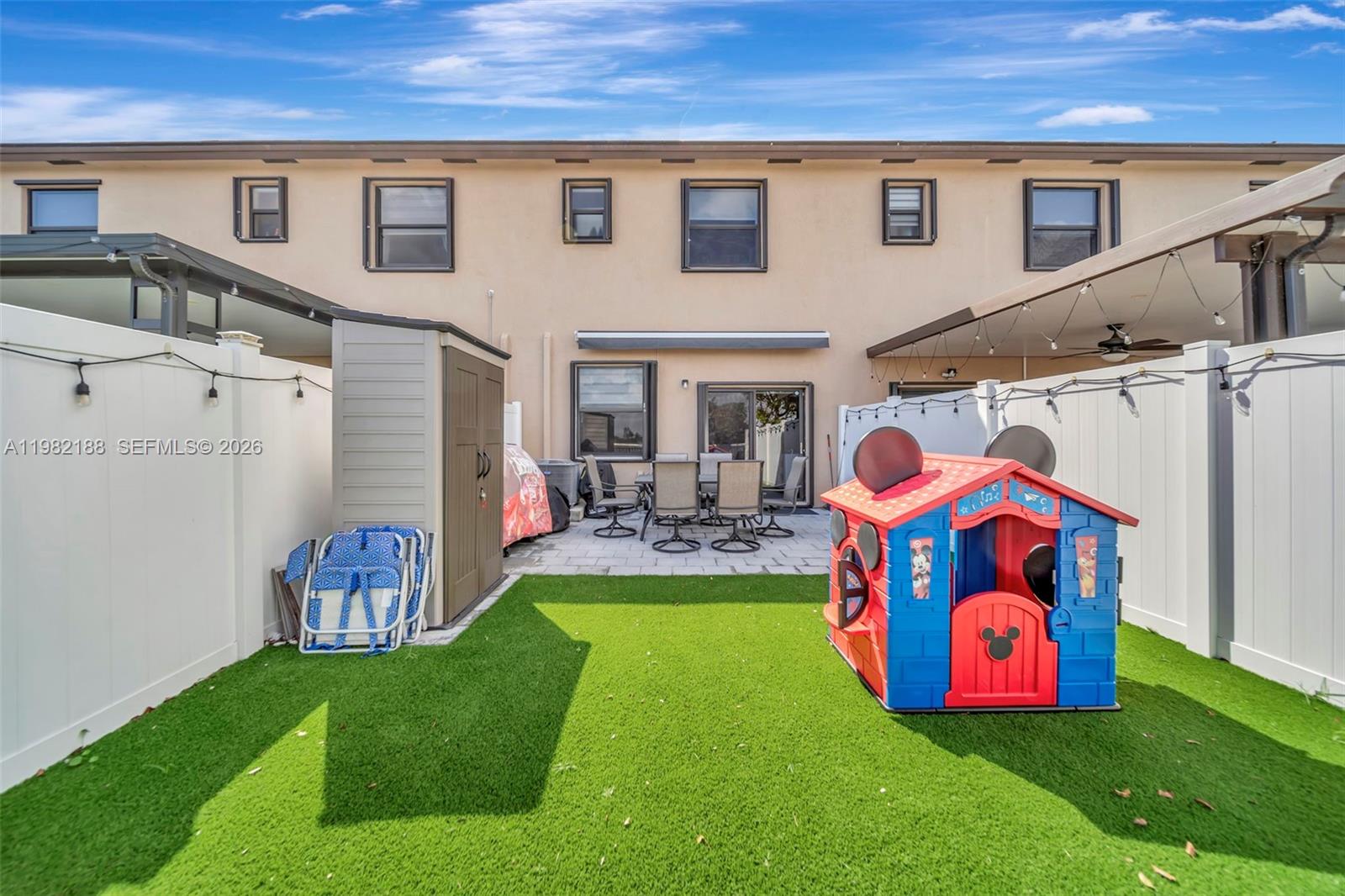 AQUABELLA NORTH - Residential