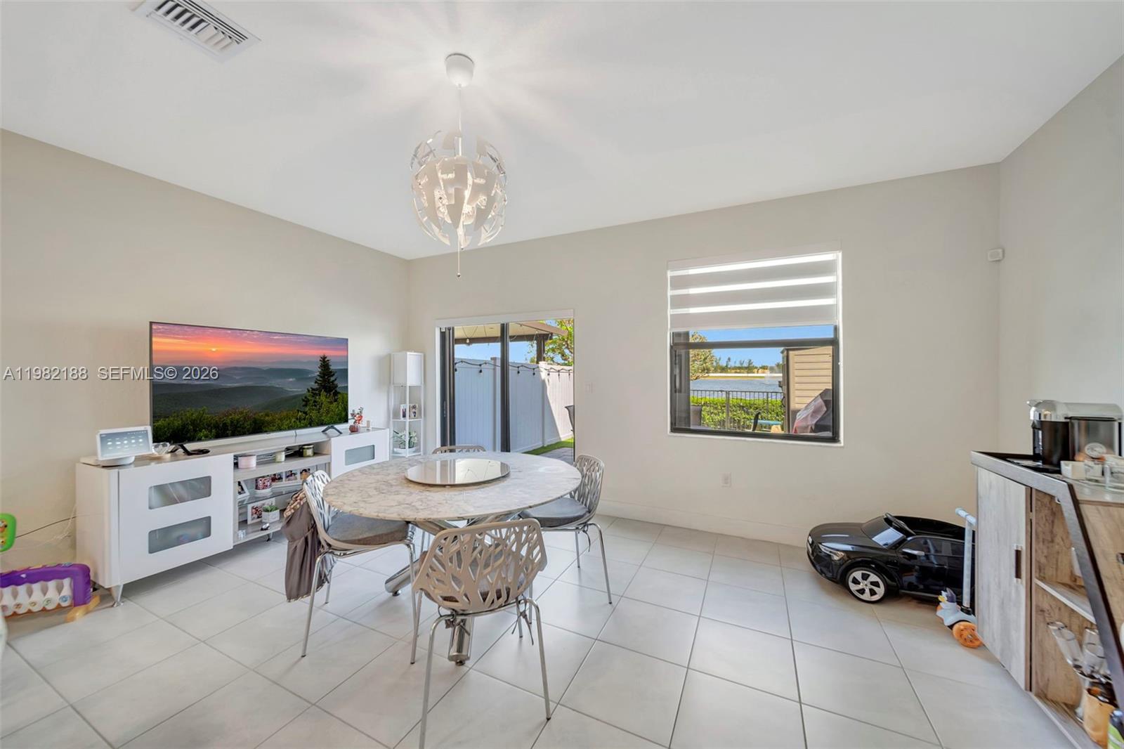 AQUABELLA NORTH - Residential