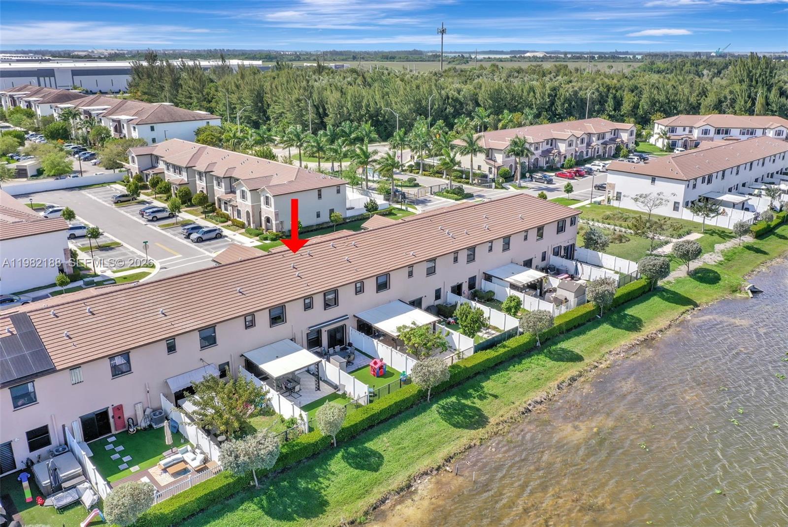 AQUABELLA NORTH - Residential