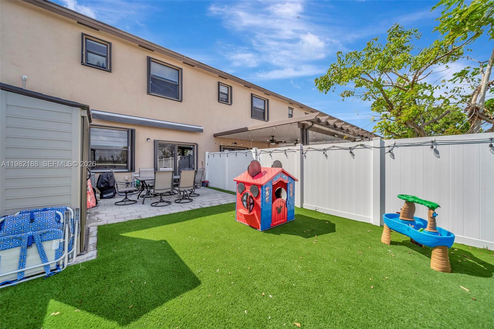 AQUABELLA NORTH - Residential