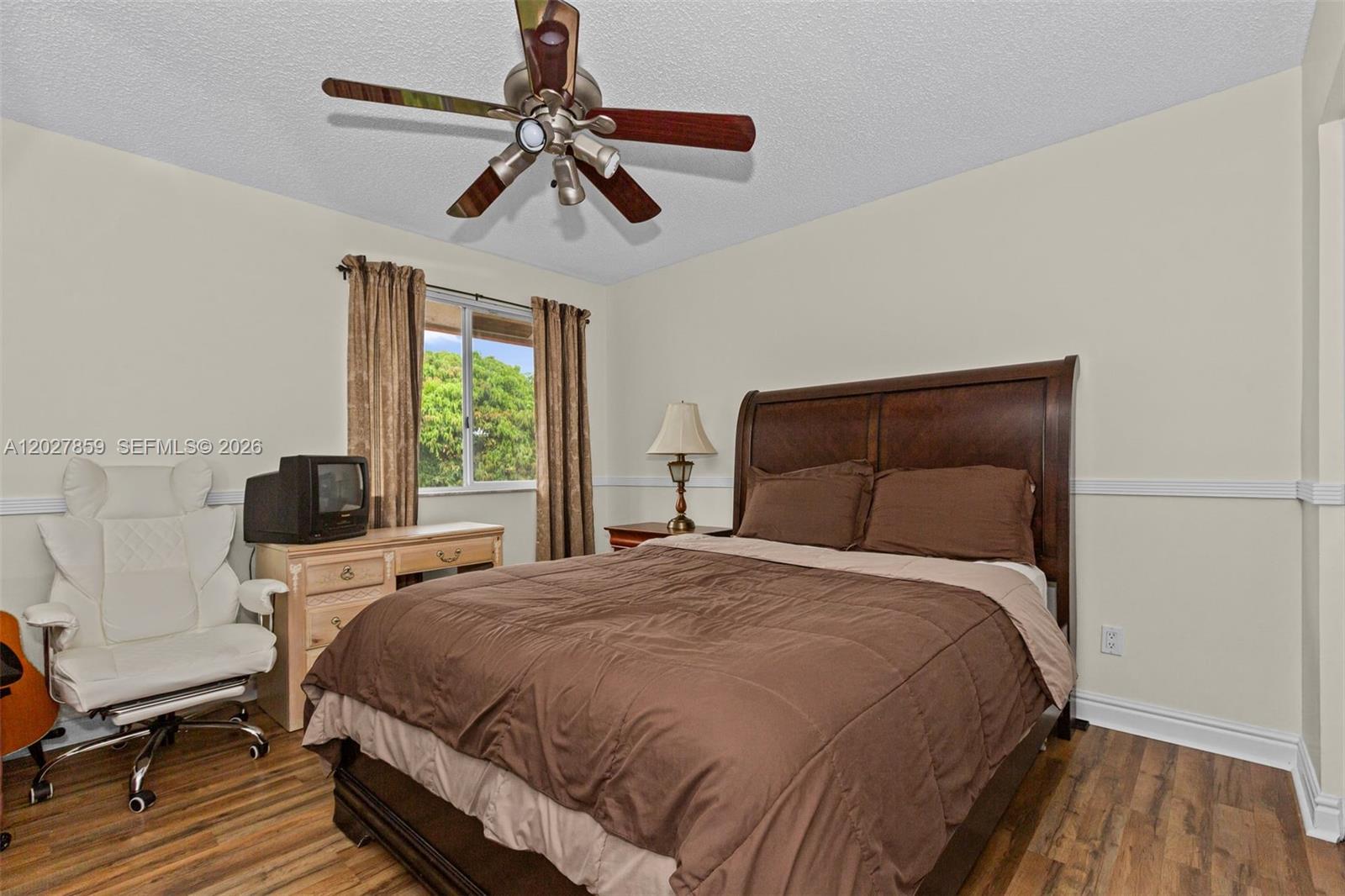 LANDINGS - Residential