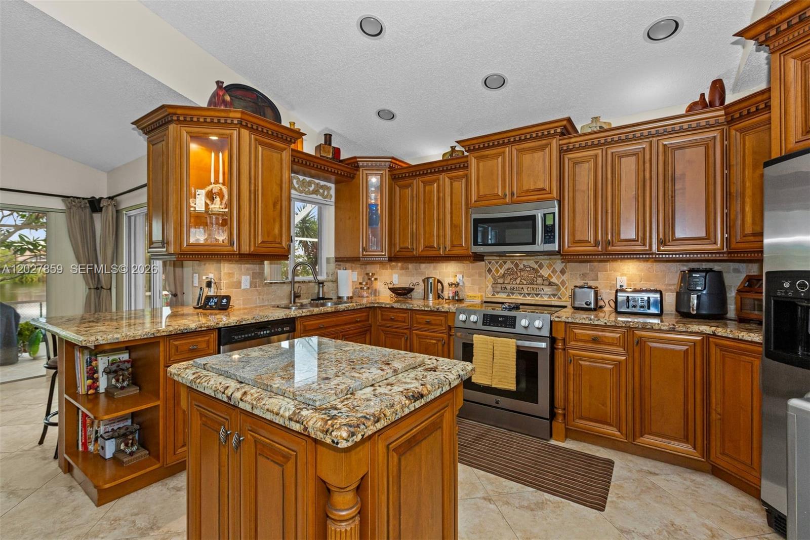 LANDINGS - Residential