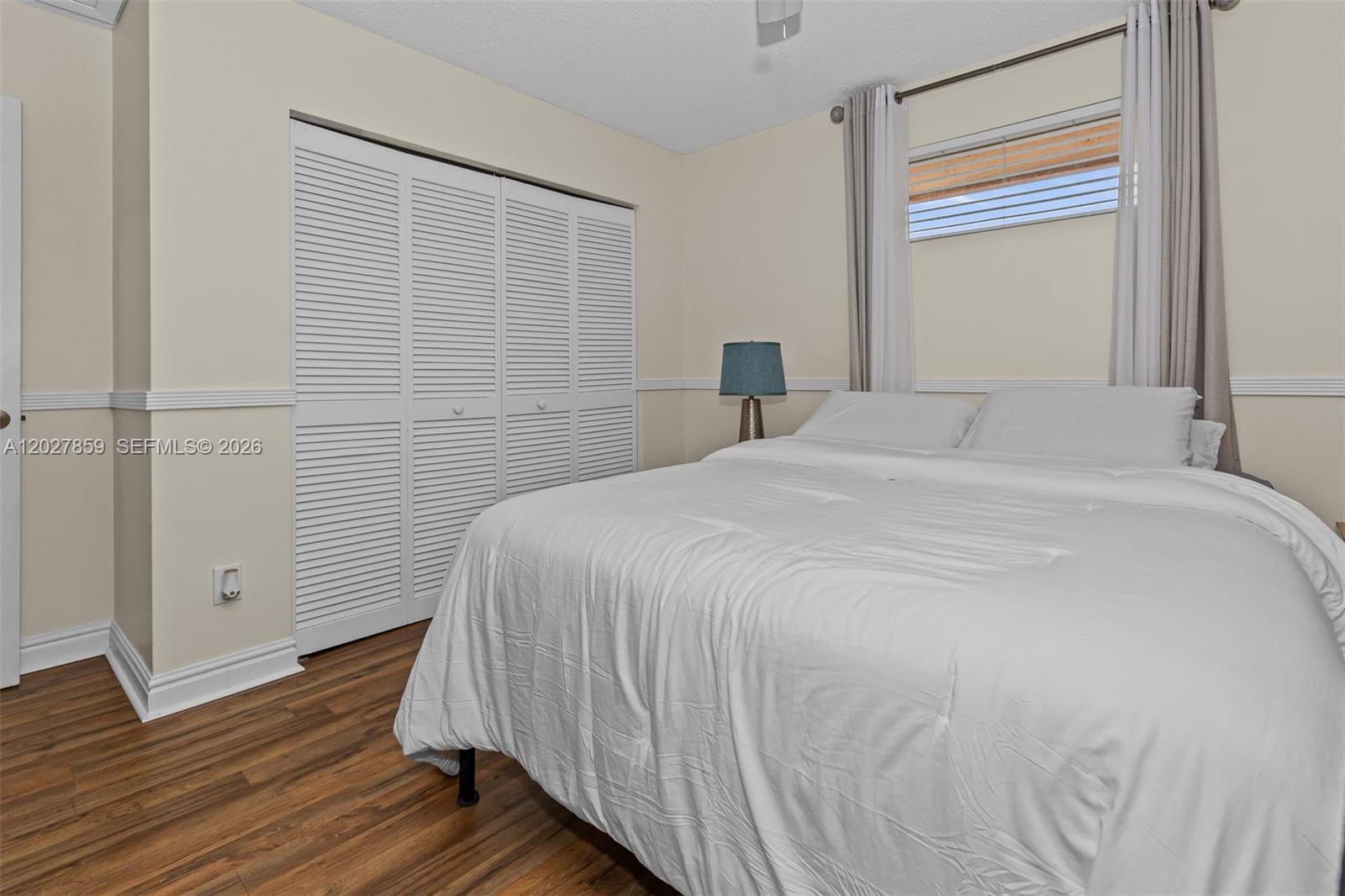 LANDINGS - Residential