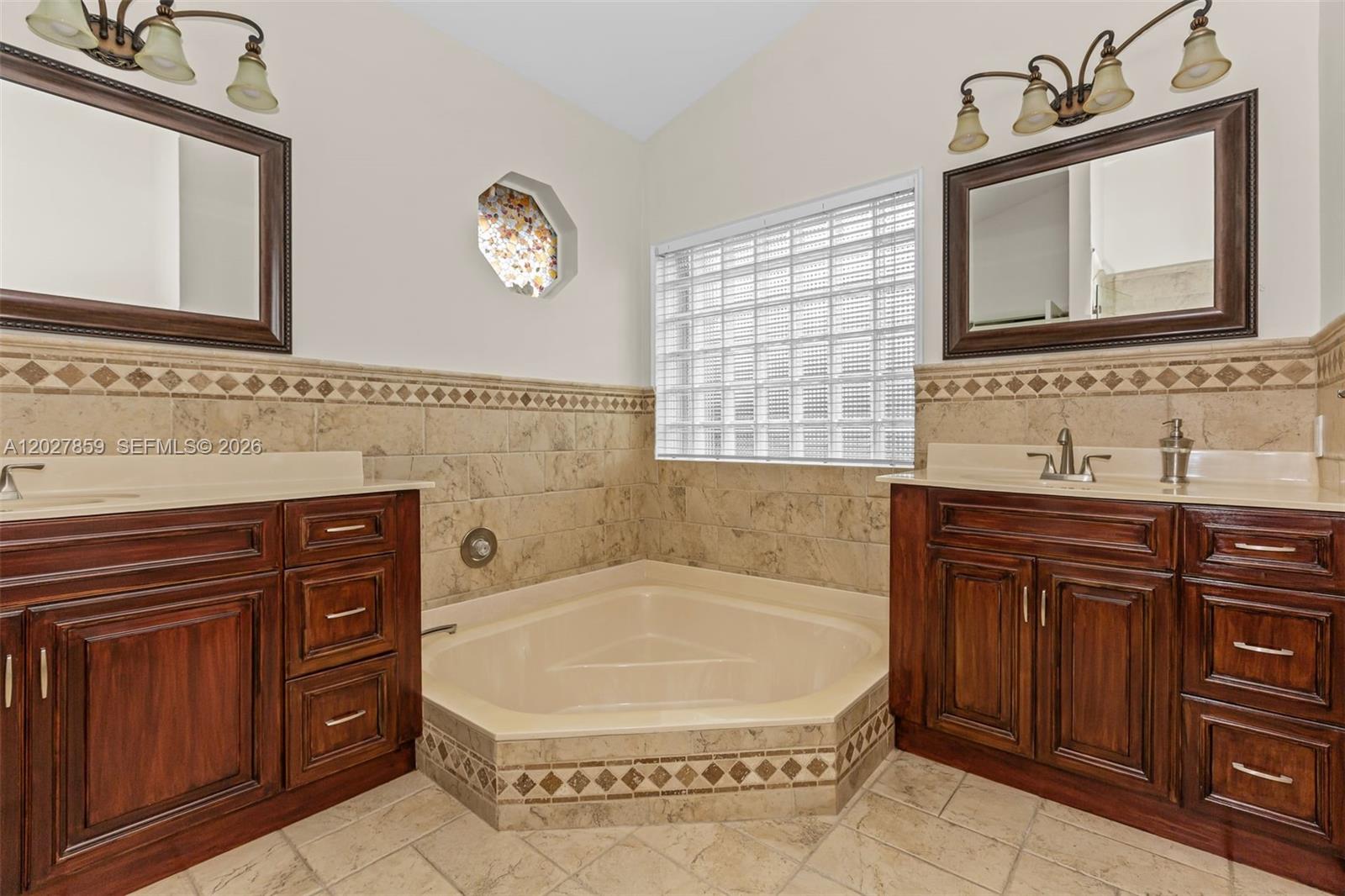 LANDINGS - Residential