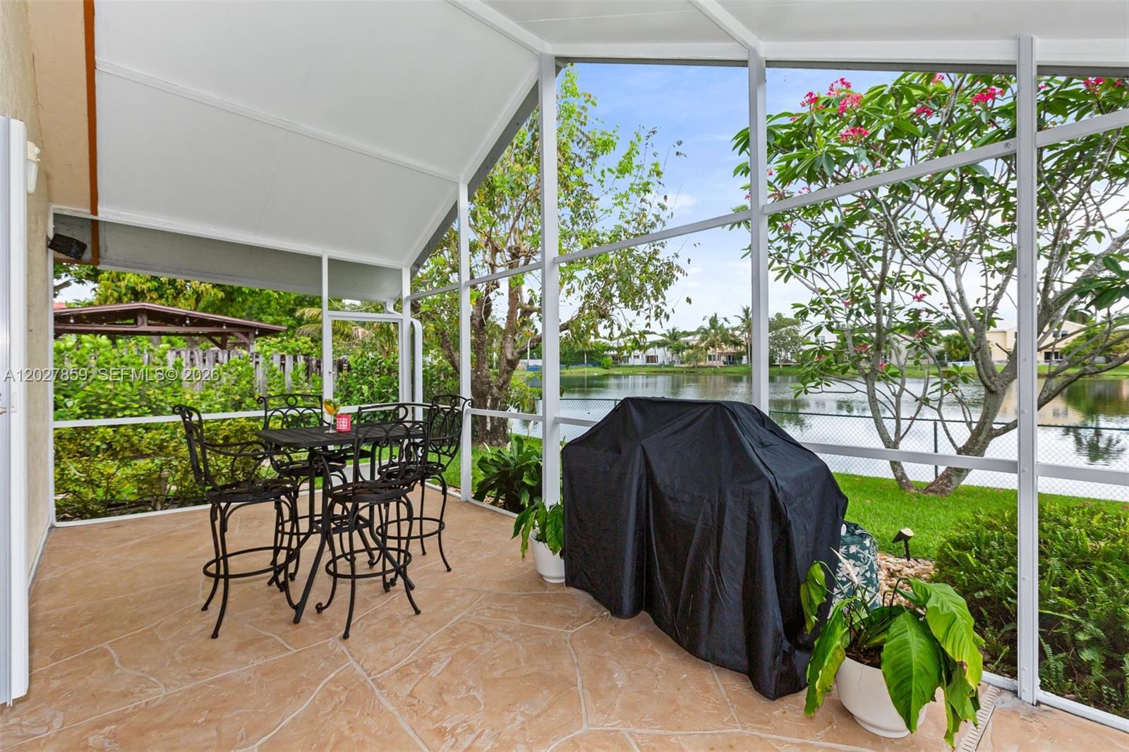 LANDINGS - Residential