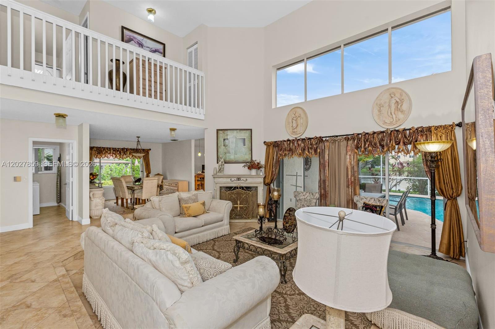LANDINGS - Residential