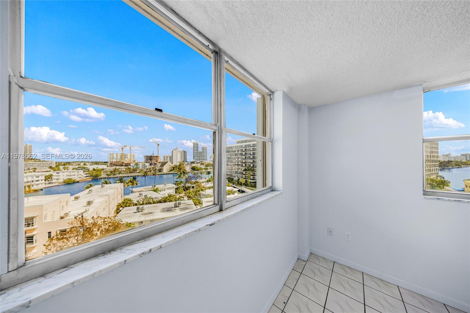 STANTON HOUSE CONDO - Residential