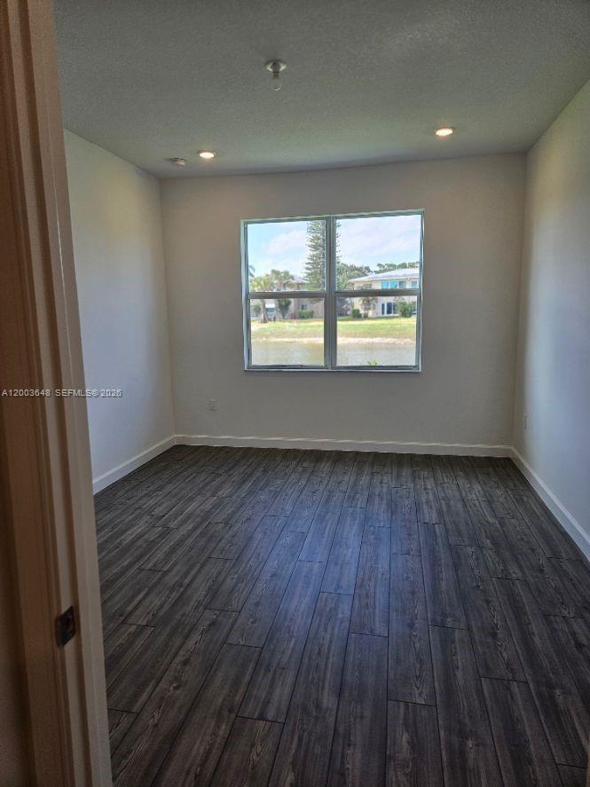 DELRAY TRAILS AT VILLA DE - Residential Lease