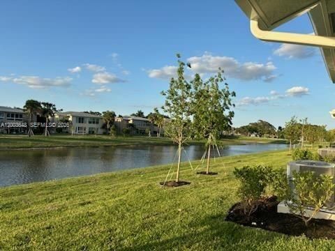 DELRAY TRAILS AT VILLA DE - Residential Lease