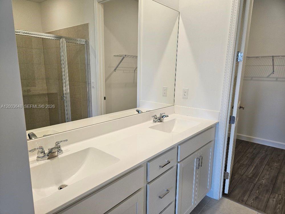 DELRAY TRAILS AT VILLA DE - Residential Lease