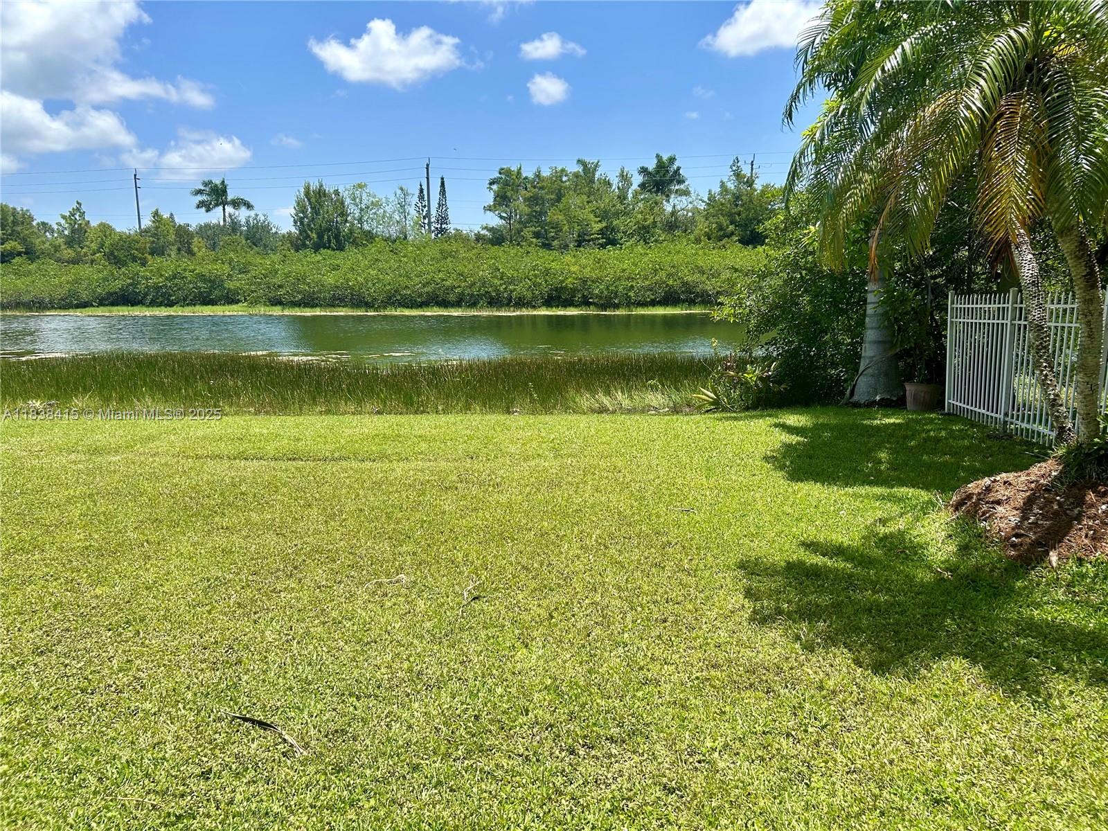 SILVER LAKES AT PEMBROKE - Residential