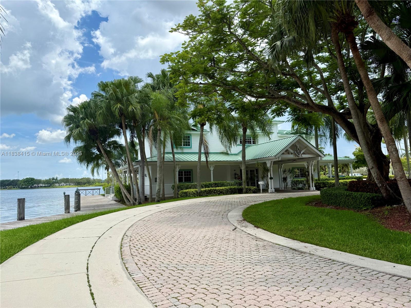 SILVER LAKES AT PEMBROKE - Residential